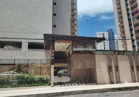 Foto 1 de Apartamento com 3 Quartos para alugar, 93m² em Meireles, Fortaleza