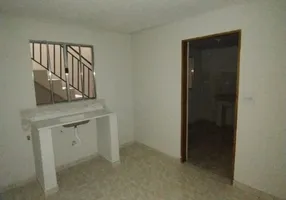 Foto 1 de Casa com 1 Quarto para alugar, 50m² em Cidade das Flores, Osasco