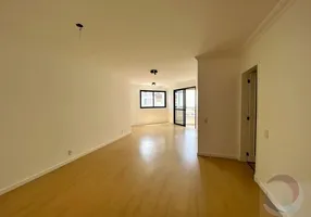 Foto 1 de Apartamento com 3 Quartos à venda, 130m² em Beira Mar, Florianópolis