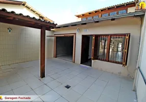 Foto 1 de Casa com 3 Quartos à venda, 244m² em Santo Antônio, Porto Alegre