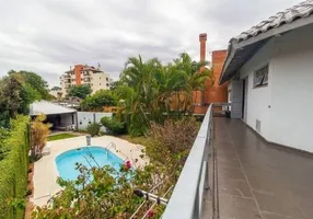 Foto 1 de Casa com 4 Quartos à venda, 270m² em Ipanema, Porto Alegre