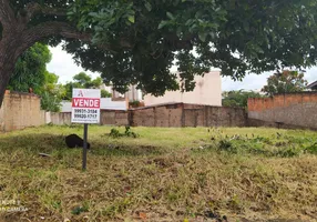 Foto 1 de Lote/Terreno à venda, 300m² em Lagoinha, Uberlândia