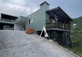 Foto 1 de Casa com 4 Quartos à venda, 267m² em Ferraz, Garopaba