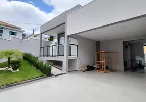 Foto 1 de Casa com 3 Quartos à venda, 300m² em Colina de Santa Barbara, Pouso Alegre