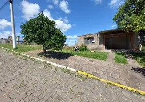 Foto 1 de Lote/Terreno à venda, 282m² em Planalto, Carlos Barbosa