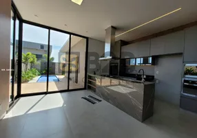 Foto 1 de Casa com 3 Quartos à venda, 210m² em Samambaia Parque Residencial, Bauru