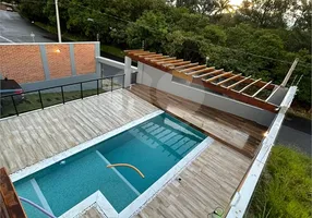 Foto 1 de Sobrado com 2 Quartos à venda, 296m² em Parque das Bromelias, São João da Boa Vista