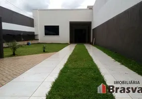 Foto 1 de Casa com 2 Quartos à venda, 126m² em Alto Alegre, Cascavel