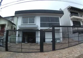 Foto 1 de Casa com 3 Quartos à venda, 278m² em Cinquentenário, Caxias do Sul