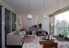 Foto 1 de Apartamento com 3 Quartos à venda, 162m² em Itaim Bibi, São Paulo