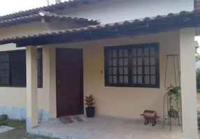 Foto 1 de Casa com 2 Quartos à venda, 62m² em Cotia, Guapimirim