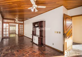 Foto 1 de Casa com 3 Quartos à venda, 110m² em Cel. Aparício Borges, Porto Alegre