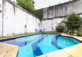 Foto 1 de Casa com 4 Quartos à venda, 400m² em Parque dos Príncipes, São Paulo