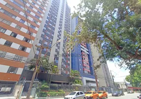 Foto 1 de Apartamento com 1 Quarto para alugar, 40m² em Cristo Rei, Curitiba
