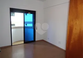 Foto 1 de Apartamento com 3 Quartos para alugar, 80m² em Campo Belo, São Paulo