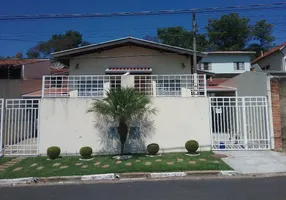 Foto 1 de Casa com 2 Quartos à venda, 62m² em Parque Anhumas, Campinas
