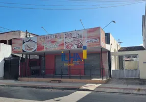 Foto 1 de Imóvel Comercial à venda, 286m² em Laranjeiras, Serra
