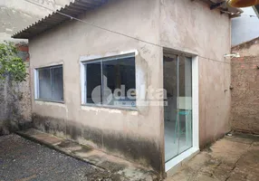 Foto 1 de Casa com 2 Quartos à venda, 225m² em Jardim Sucupira, Uberlândia