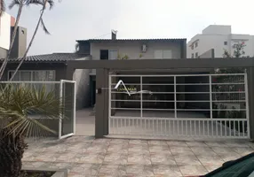 Foto 1 de Casa com 5 Quartos à venda, 350m² em Centro, Torres