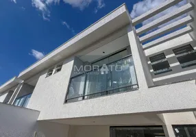 Foto 1 de Casa com 3 Quartos à venda, 145m² em Santa Amélia, Belo Horizonte