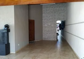 Foto 1 de Casa com 4 Quartos à venda, 177m² em Mombaça, Pindamonhangaba