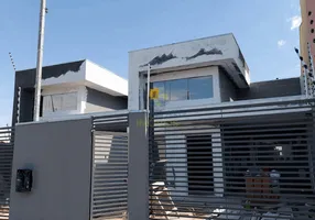 Foto 1 de Casa com 3 Quartos à venda, 101m² em Jardim Califórnia, Cuiabá