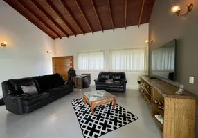 Foto 1 de Casa com 4 Quartos à venda, 218m² em Granja Viana, Cotia