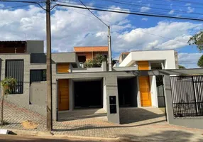Foto 1 de Casa com 3 Quartos à venda, 99m² em Jardim Vale Verde, Londrina