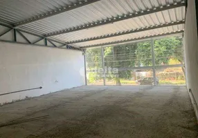 Foto 1 de Ponto Comercial para alugar, 110m² em Presidente Roosevelt, Uberlândia