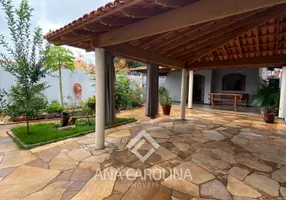 Foto 1 de Casa com 3 Quartos à venda, 370m² em Edgar Pereira, Montes Claros