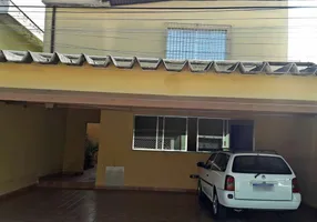 Foto 1 de Casa com 4 Quartos à venda, 144m² em Campo Grande, São Paulo