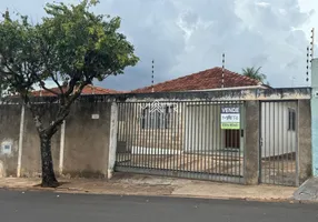 Foto 1 de Casa com 2 Quartos à venda, 79m² em Jardim Santa Rita de Cássia, Araraquara