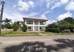 Foto 1 de Casa de Condomínio com 4 Quartos para alugar, 357m² em Coacu, Eusébio