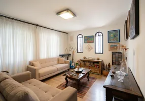 Foto 1 de Casa com 3 Quartos à venda, 248m² em Ahú, Curitiba