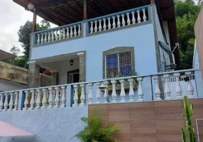 Foto 1 de Casa com 4 Quartos à venda, 259m² em Tanque, Rio de Janeiro