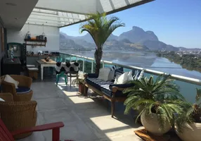 Foto 1 de Cobertura com 3 Quartos para alugar, 195m² em Barra da Tijuca, Rio de Janeiro