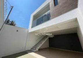 Foto 1 de Casa de Condomínio com 3 Quartos à venda, 150m² em Santa Mônica, Belo Horizonte