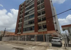 Foto 1 de Apartamento com 3 Quartos à venda, 94m² em Fátima, Fortaleza