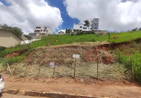 Foto 1 de Lote/Terreno à venda, 390m² em Quintas das Avenidas, Juiz de Fora