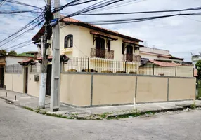 Foto 1 de Casa com 3 Quartos à venda, 168m² em Santa Catarina, São Gonçalo