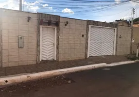 Foto 1 de Casa com 5 Quartos à venda, 254m² em Morada do Ouro, Cuiabá