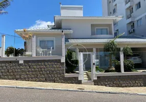 Foto 1 de Casa com 3 Quartos à venda, 525m² em Barreiros, São José