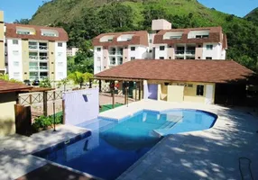 Foto 1 de Apartamento com 2 Quartos à venda, 71m² em Samambaia, Petrópolis
