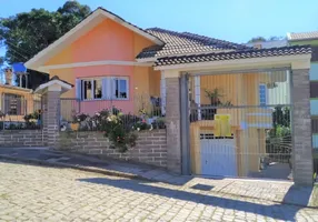 Foto 1 de Casa com 2 Quartos à venda, 257m² em Ana Rech, Caxias do Sul