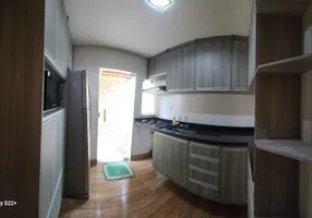 Foto 1 de Casa com 3 Quartos para alugar, 170m² em Tarumã Açu, Manaus