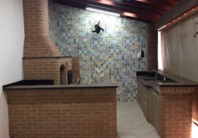 Foto 1 de Casa com 3 Quartos à venda, 293m² em Núcleo Eldorado, Bauru