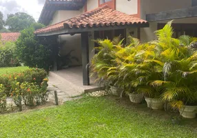Foto 1 de Casa de Condomínio com 4 Quartos para alugar, 220m² em Recreio Ipitanga, Lauro de Freitas