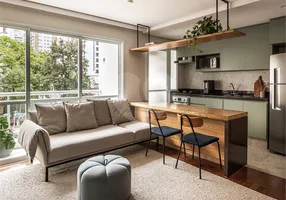 Foto 1 de Apartamento com 2 Quartos para alugar, 102m² em Alto de Pinheiros, São Paulo