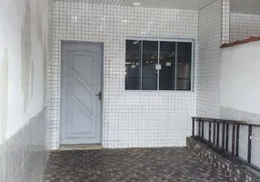 Foto 1 de Casa com 2 Quartos à venda, 80m² em Tude Bastos, Praia Grande