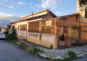 Foto 1 de Casa com 3 Quartos à venda, 250m² em Jardim Maria Augusta, Taubaté